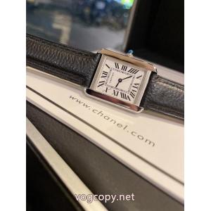 偽物 ブランド 激安    時計时钟时钟CARTIER圧倒的人気アイテム 大人で素敵 機能性が良くブランド新品.