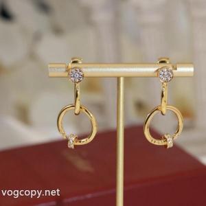 CARTIERアクセサリー雑誌掲載 国内発 毎年流行り定番アイテムおすすめ 最新作期間限定セールブランド フェイク..